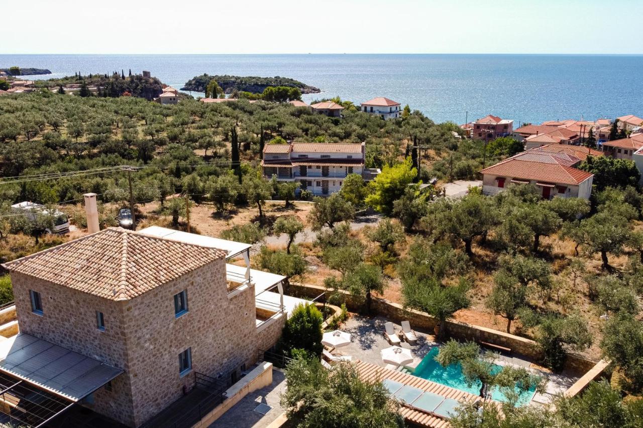 Lithos Guesthouse Kardamili Exterior foto