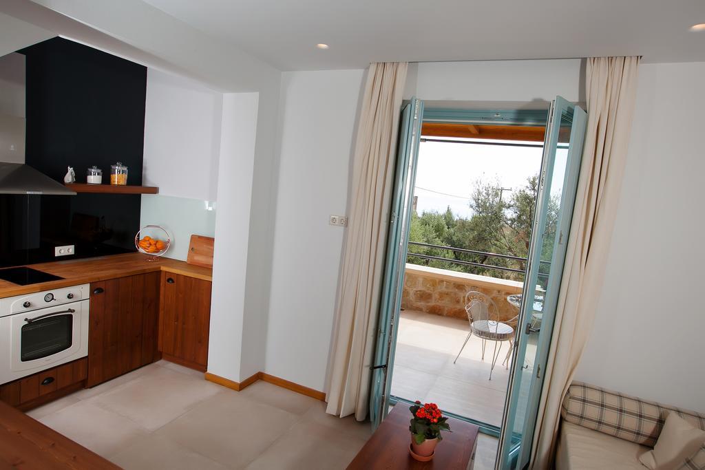 Lithos Guesthouse Kardamili Exterior foto