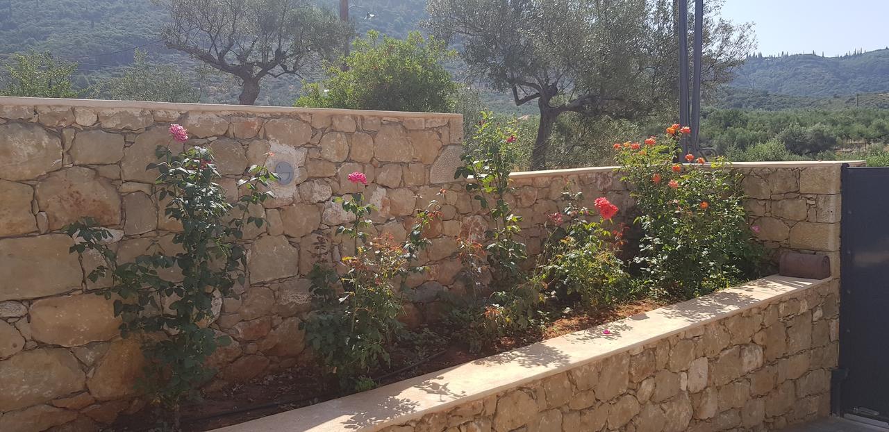 Lithos Guesthouse Kardamili Exterior foto